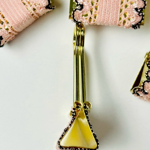 Fold Down Binder Paper Clips Wrapped in Pink Lace Ribbon Set of 6 - Picture 3 of 6